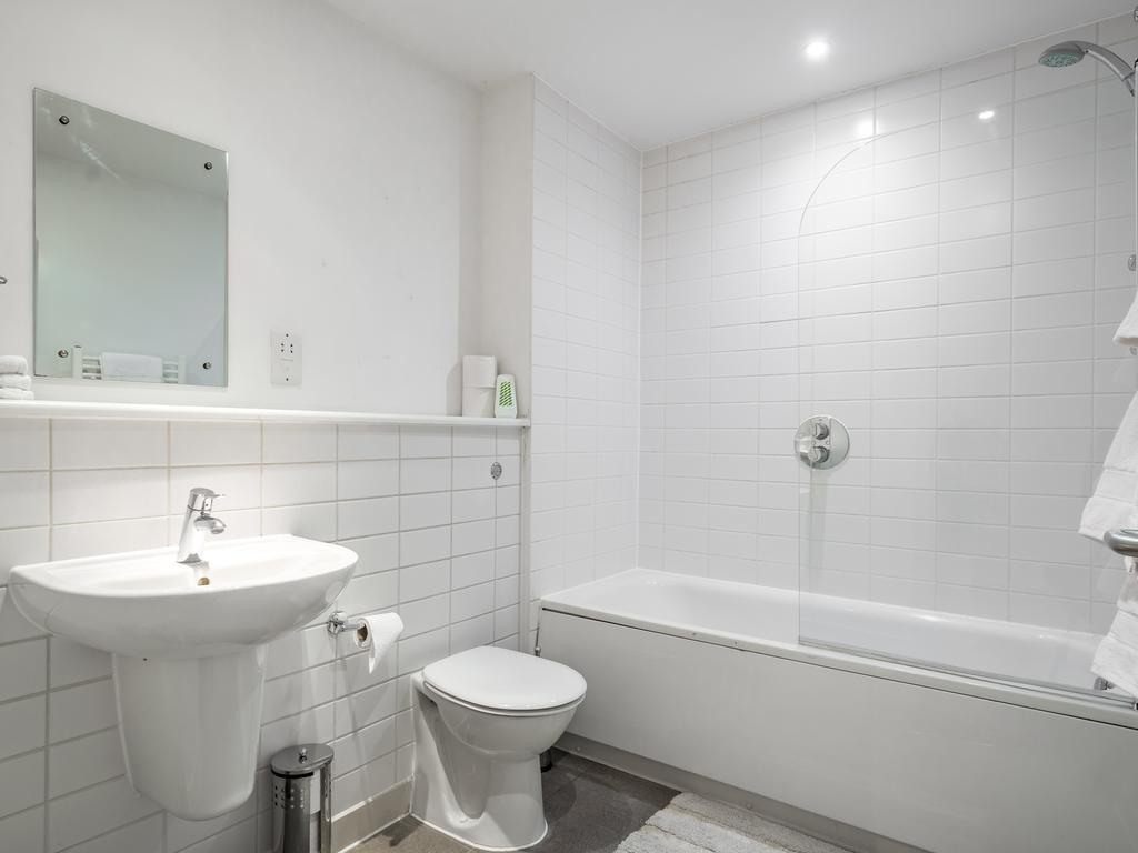 City Center Apartment Бедфорд Екстер'єр фото